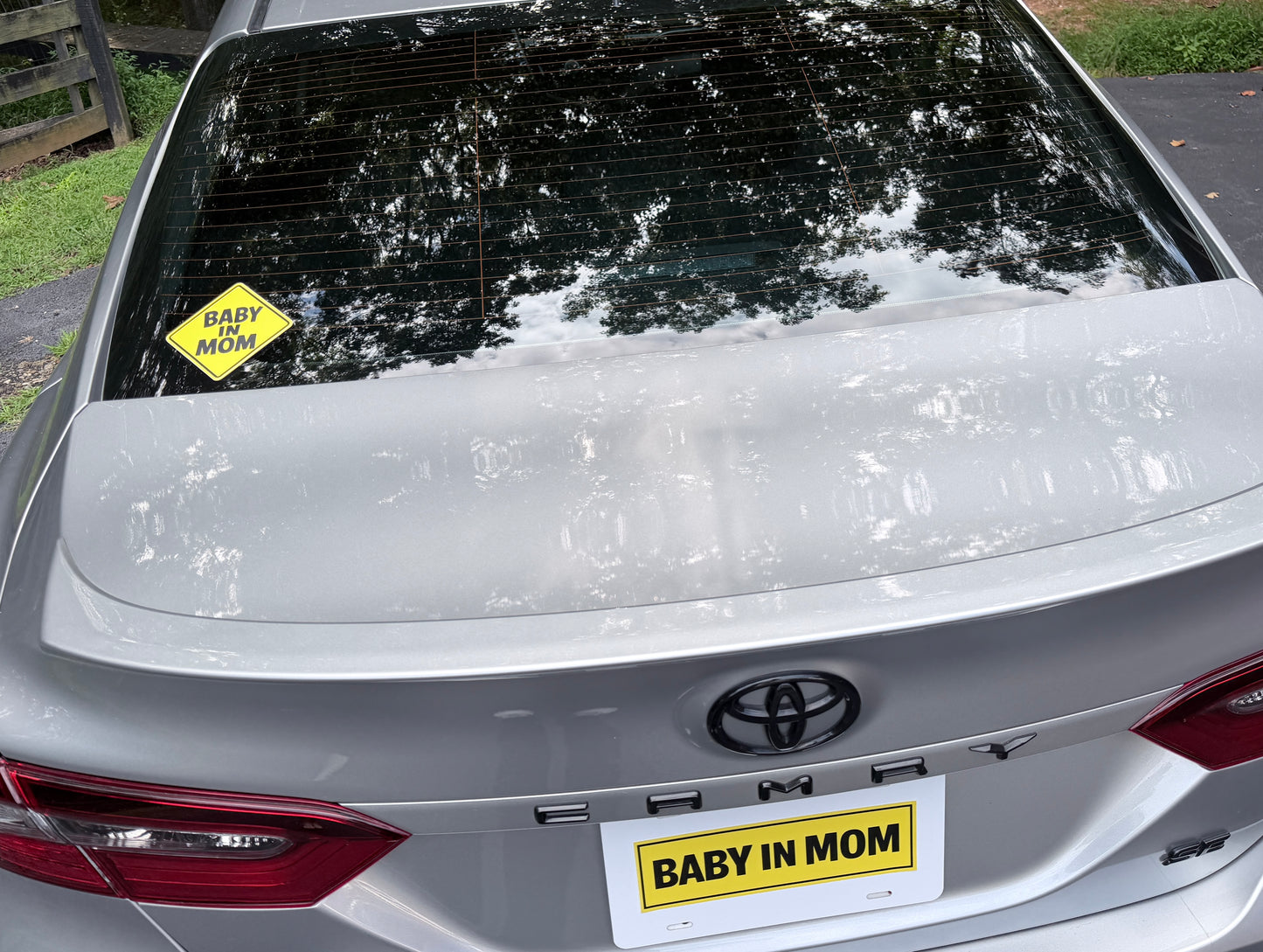 Baby In Mom™ Diamond Sticker (4" x 4")